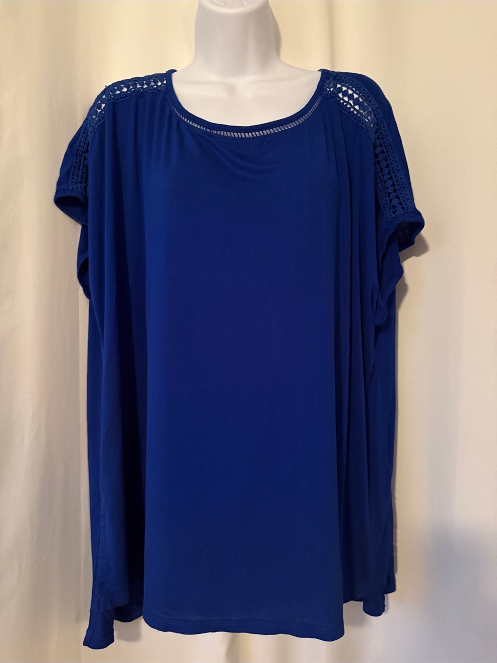 Cable & Gauge Royal Blue Crochet Shoulder Short Sleeve Tunic